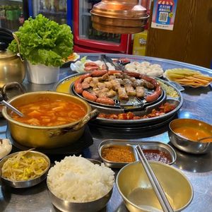 Zhuang Pang Gui Korean BBQ (Yanhong Store)