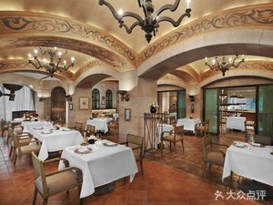 Danieli’s, a Venetian-inspired restaurant at the Beijing Ritz-Carlton.