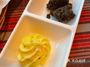 BLEU Marine (Gonghua Lu SOHO Store)