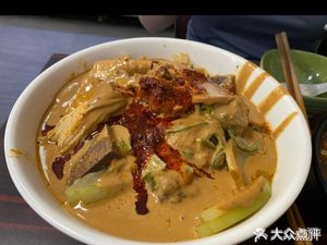 Hu回头客 Professional Mala Tang (Ma Di Yan Bridge Store)