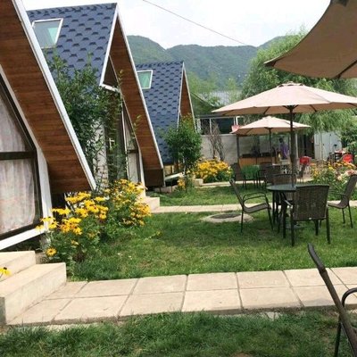 Li Xiang Xi Gu Rural Guesthouse