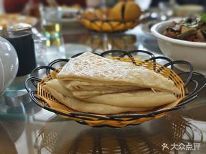 Xiao Shan Po Nong Jia Fan