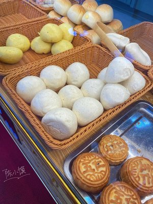 Tong Qi Gong Outside Bun Shop (Gu Lou West Street Branch)