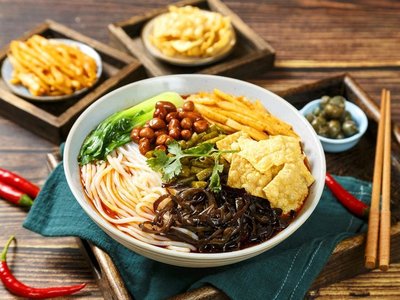 Quan Ji Lu Si Fen · Guilin Mi Fen (Guluo Nan Jie Dian)