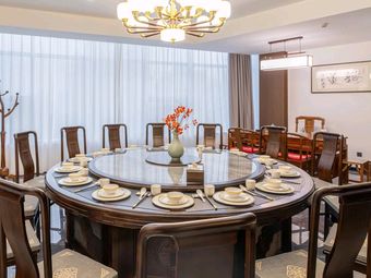 Liufu ZiJin Private Kitchen (ZiJin Tower Branch)