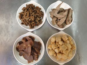 Hong Yi Duck Blood Vermicelli Soup & Dumplings (Hao Linli Life Shopping Plaza Branch)