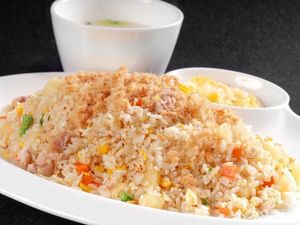 Old Pukou Sister Hu Snack Shop