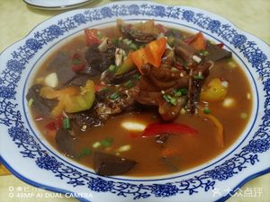 Qunli Lao Biao Canteen