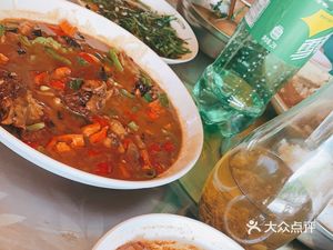 Shi Xiaoyi Farmhouse Restaurant