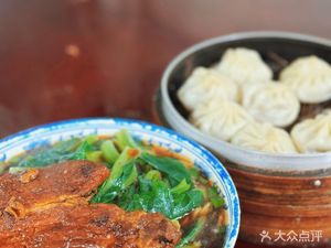 Xiao Li Dumplings (Kunlun Road Store)