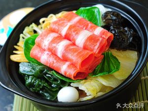 Yunnan Crossing Bridge Rice Noodles (Bancang Street Branch)