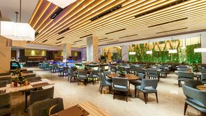 Yue Coffee Buffet (Nanjing Xuanwu Lake Holiday Inn)