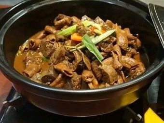 Specialty Clay Pot Dishes