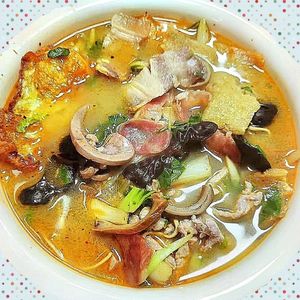 Authentic Liuliu Waist and Stomach Noodles (Huagang Road Branch)