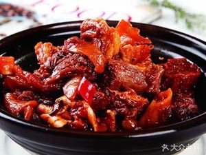 Hongze Lake Fish Restaurant (Yanjiang Road Branch)