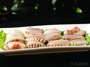 Jiu Men Dongdu (Waxiang Chicken Rice)