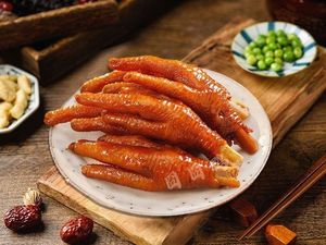 Spicy Duck Neck (Tie Xin Bridge Branch)