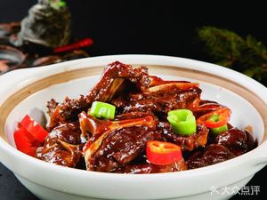 Li Ji Authentic Huainan Yellow Beef Soup (Chaotian Street Branch)