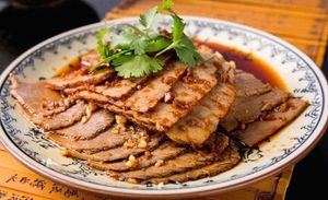 Qingzhen Yixingyuan Beef Noodles (Chunhe Xiang Community Branch)