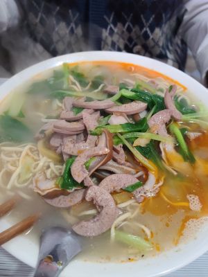 Sports Field Noodle Shop