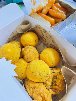 ZOONANA Seoul Fried Chicken (Jiqingmen Street Branch)