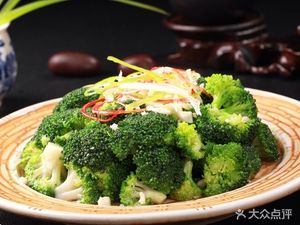 Sichuan Home-style Restaurant (Sipailou Store)