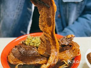 Liu's Big Meat Noodles (Sipailou Street Branch)
