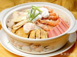 Three Delicacies Pig's Tripe Noodles (Sajia Wan Store)