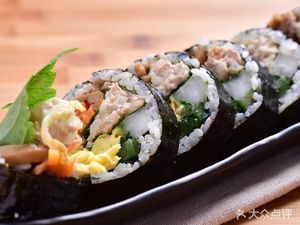 Roll Rice Family (Dongchenghui Branch)