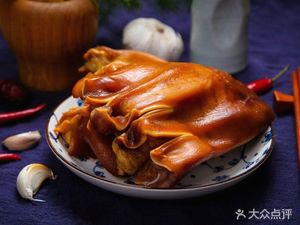 Steamed Grass Mother Chicken