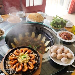 Lin Family Village Big Pot Cooking