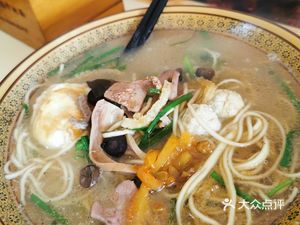 Ruyi Small Intestine Beef Noodles