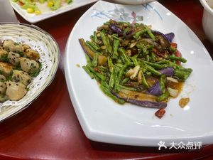 Lotus Pond Large Bowl Noodles
