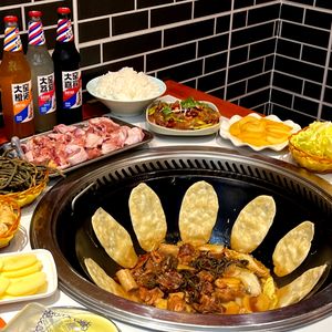 地锅江湖(彩霞街店)