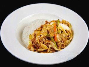 Lanzhou Hand-Pulled Noodles with Braised Chicken Rice (Nangang Branch)