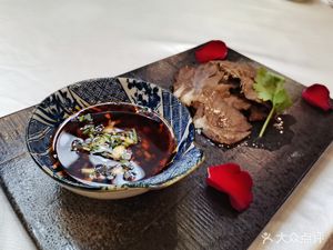 Nantong Hui (Central Gold Land Store)