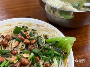 Qianli Xiang Dumpling King (Huanghe Middle School Store)