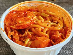 Jiang Xiaoxi Xinjiang Fried Rice Noodles (Zhengzhou Zhongyuan Branch)