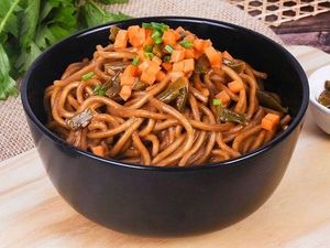 Mei Zhi Zhi Clam Rice Noodles (3rd Counter + Century Mart Food City Branch)