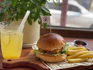 Owl Restaurant (Ruhe Road Branch)