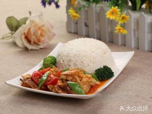 Chen Family Lu Mountain Braised Pot (Ruhe Road Branch)