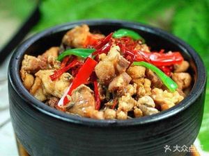 Yellow Braised Chicken Rice (Yongqing Road Branch)