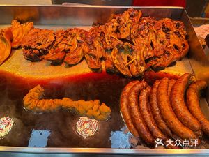 Lukelai Earth Pot Braised Pork (Yucuiyuan East District Branch)