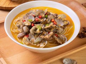 Gao Laobei Chicken Soup Rice Noodles (Medical College Store)