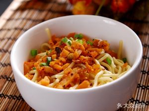 Yaoxinglong Hot Dry Noodles (Longyue Garden Store)