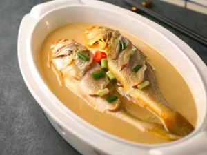 Zhejiang Business Seafood (University Road Branch)