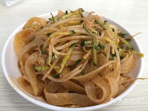 Red Chili Authentic Noodle Skin (Hanghai East Road Branch)