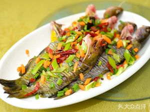 Xinyang Local Cuisine Garden (Gushih Eel Dish)