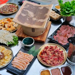 Wa Pian Yi Roast Meat · Chinese Roast Meat