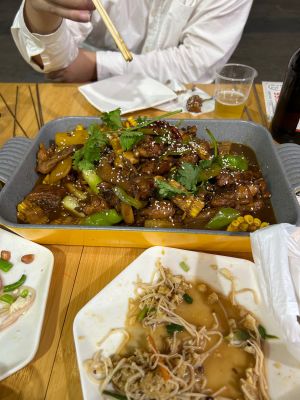 Fresh Stir-Fried Chicken with Mixed Noodles